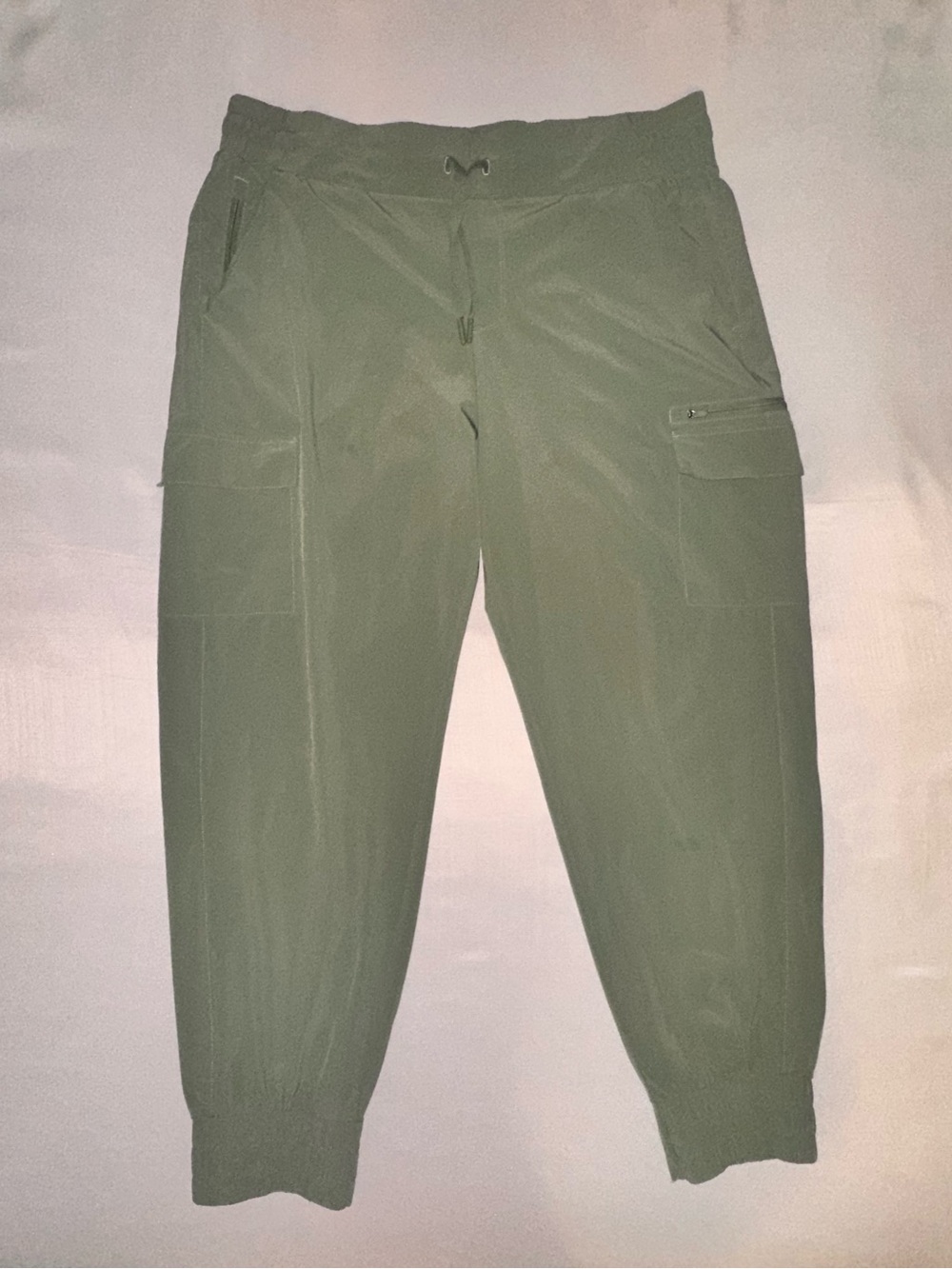 Women's Active Light Mid-Rise Olive Green Cargo Jogger Pants